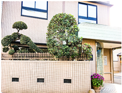 いたがねファミリークリニック玄関